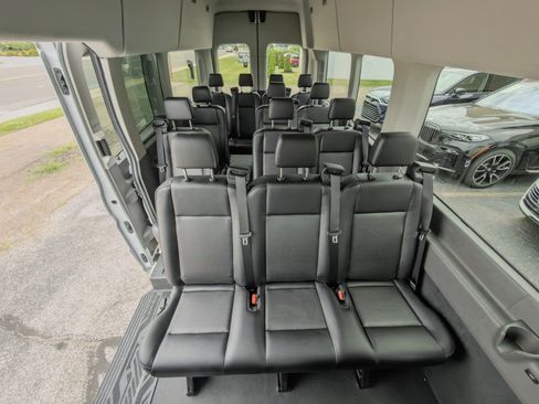 Used 2024 Ford Transit 350 XL RWD image 22