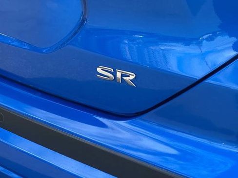 Used 2024 Nissan Kicks SR w/ SR Premium Package FWD image 33