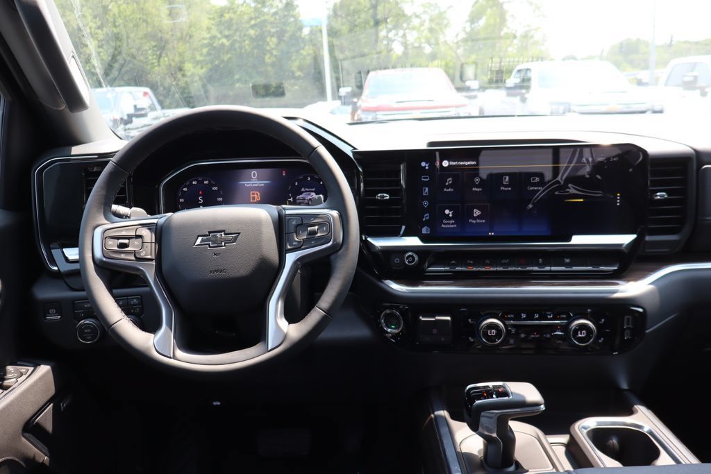 New 2026 Chevrolet Silverado 1500 RST w/ Safety Package AWD/4WD image 12