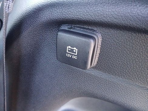 New 2025 Jeep Grand Cherokee L Altitude image 29