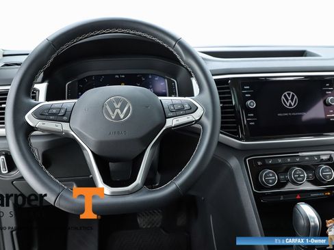 Used 2022 Volkswagen Atlas SE w/ Panoramic Sunroof Package FWD image 59