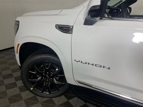 New 2026 GMC Yukon XL Elevation w/ Elevation Premium Package image 40