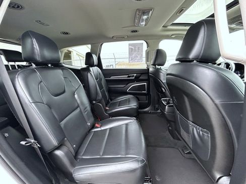 Used 2020 Kia Telluride S AWD/4WD image 19