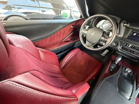 Used 2018 Lexus LC 500 Coupe w/ Sport Package RWD image 42