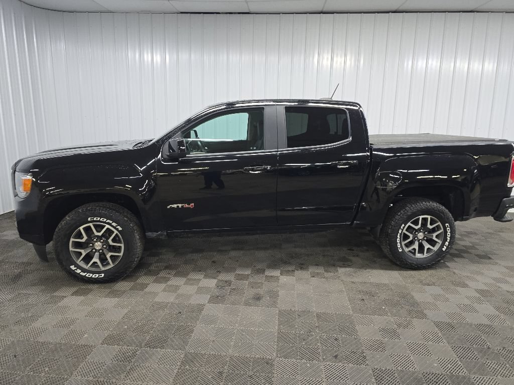 Used 2022 GMC Canyon AT4 w/ Trailering Package AWD/4WD image 5