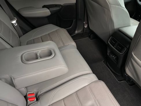 Used 2018 Honda CR-V Touring image 29