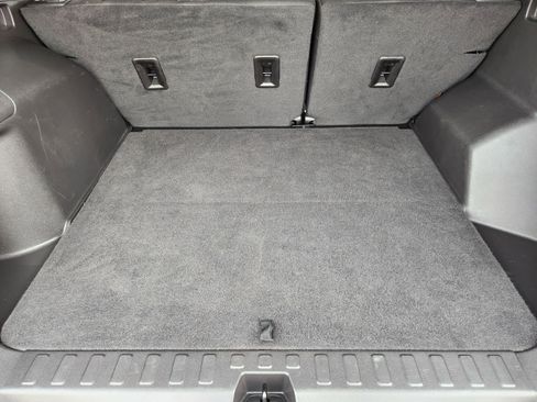 Certified 2024 Chevrolet Equinox LT image 36