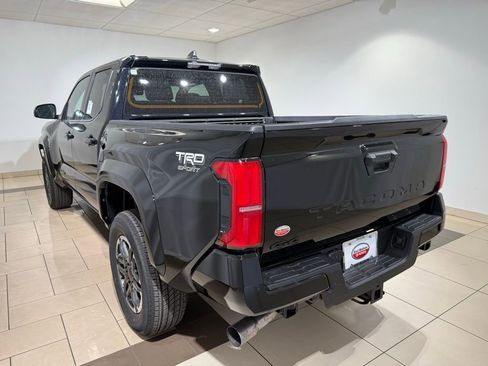 New 2026 Toyota Tacoma TRD Sport AWD/4WD image 3