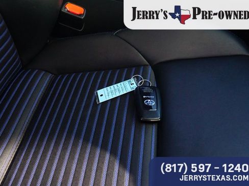 Used 2020 Toyota RAV4 XSE w/ XSE Grade Weather Package image 27