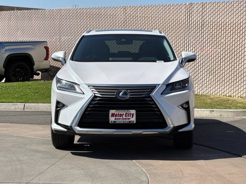 Used 2017 Lexus RX 450h AWD w/ Cold Weather Package image 9