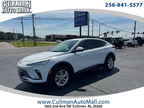 Used 2026 Buick Envista Preferred FWD image 1