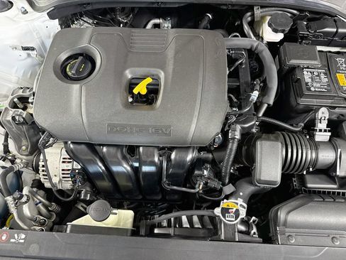 Certified 2024 Kia Forte LXS w/ LXS Technology Package FWD image 32