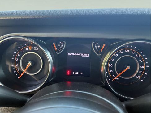 Used 2022 Jeep Wrangler Unlimited Sport AWD/4WD image 19