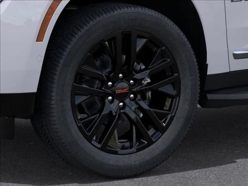 New 2026 GMC Yukon Denali w/ Advanced Technology Package AWD/4WD image 11
