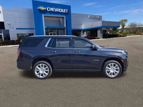 Used 2024 Chevrolet Tahoe High Country w/ Premium Package AWD/4WD image 27