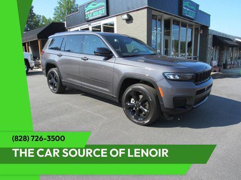 Used 2025 Jeep Grand Cherokee L Altitude RWD image 1