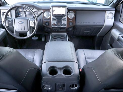 Used 2016 Ford F250 Lariat w/ Lariat Ultimate Package image 16