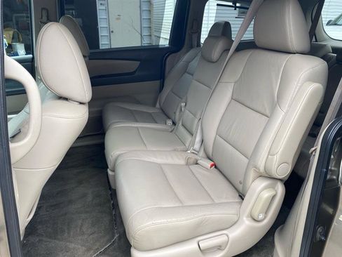 Used 2012 Honda Odyssey Touring image 8