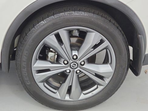 Used 2022 Nissan Murano Platinum w/ Cargo Package image 34