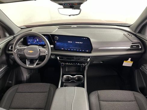 New 2026 Chevrolet Traverse LT FWD image 20