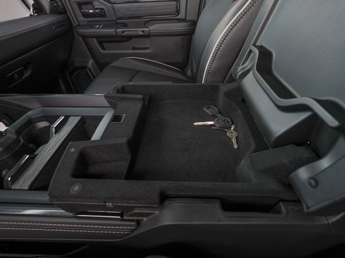 Used 2026 RAM 3500 Limited image 28