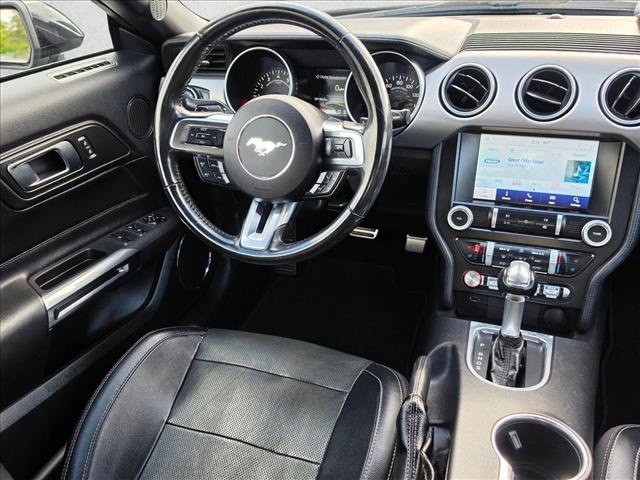 Used 2020 Ford Mustang Premium RWD image 19