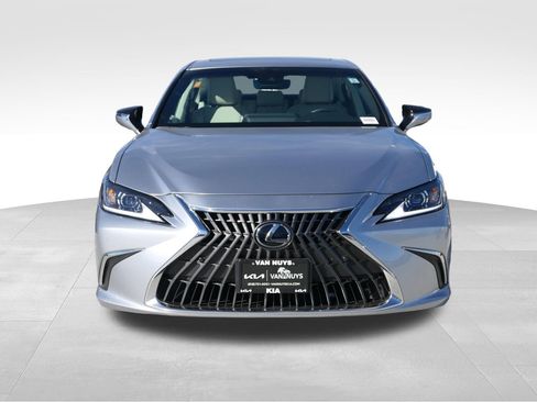 Used 2023 Lexus ES 350 350 w/ Premium Package image 7