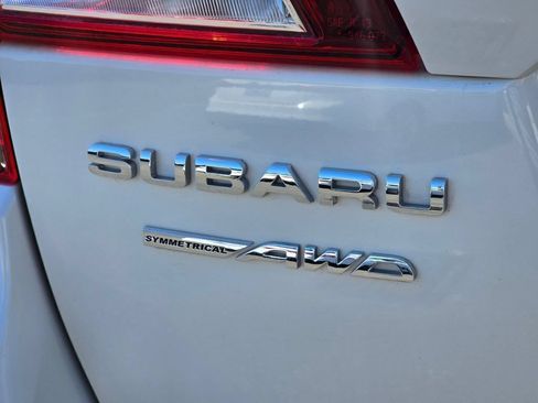 Used 2017 Subaru Outback 2.5i Limited AWD/4WD image 14