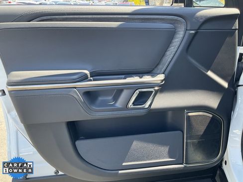 Used 2022 Rivian R1T Launch Edition image 21