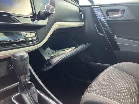 Used 2017 Toyota Corolla iM FWD image 21