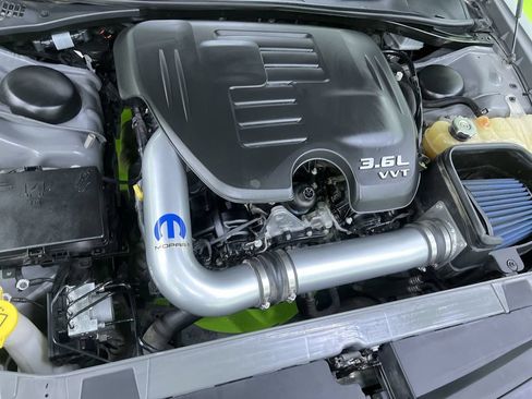 Used 2018 Dodge Challenger GT AWD/4WD image 31