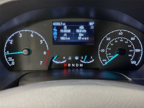Used 2024 Ford Transit 350 XLT RWD image 4