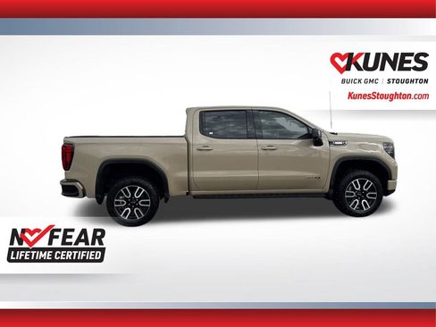 Used 2023 GMC Sierra 1500 AT4 w/ AT4 Preferred Package image 14