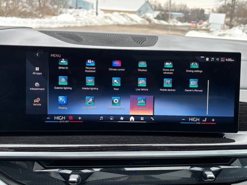 Used 2026 BMW X5 xDrive40i image 38