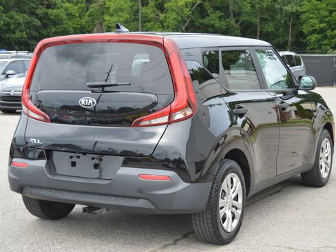 Used 2020 Kia Soul LX FWD image 6