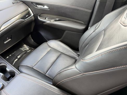 Used 2019 Cadillac XT4 Sport AWD/4WD image 16