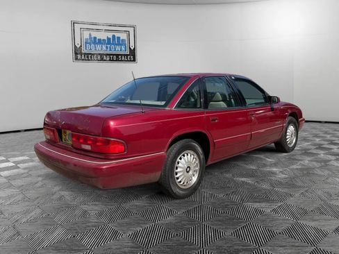 Used 1995 Buick Regal Custom FWD image 6