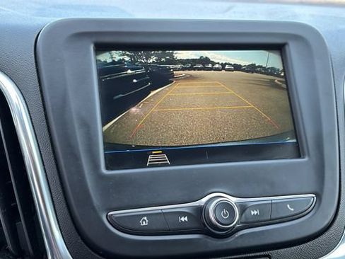 Used 2019 Chevrolet Equinox LT AWD/4WD image 26