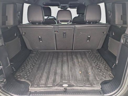 Used 2023 Land Rover Defender 110 S AWD/4WD image 6