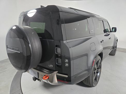 Used 2023 Land Rover Defender 130 X image 2