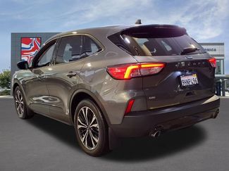 Certified 2022 Ford Escape SE w/ SE Sport Appearance Package FWD video 3