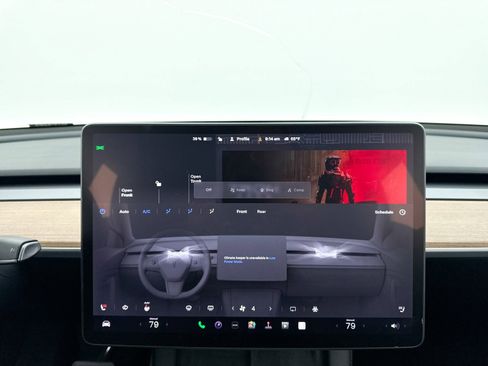 Used 2023 Tesla Model Y Long Range image 27