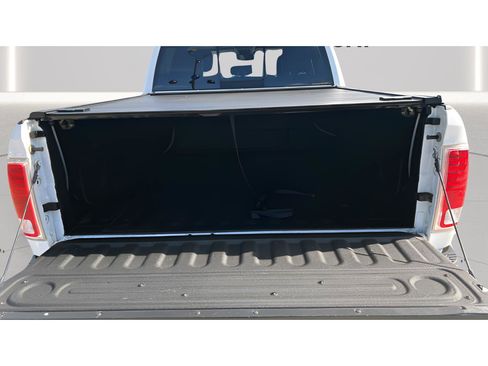 Used 2015 RAM 1500 Laramie w/ Convenience Group AWD/4WD image 17