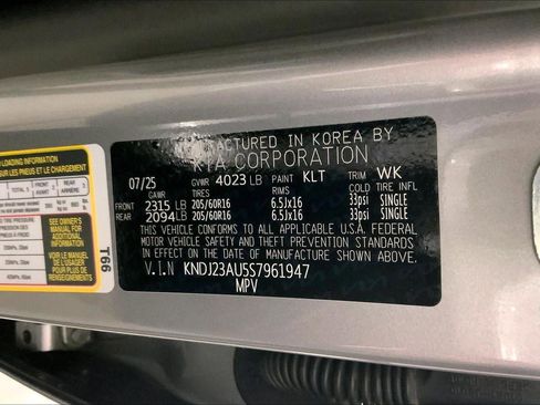 Certified 2025 Kia Soul LX w/ LX Technology Package image 31