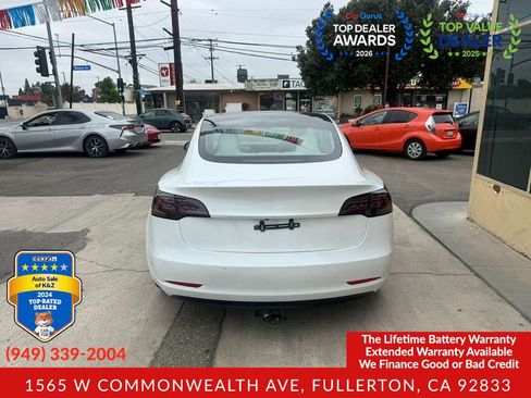 Used 2022 Tesla Model 3 Long Range AWD/4WD image 9