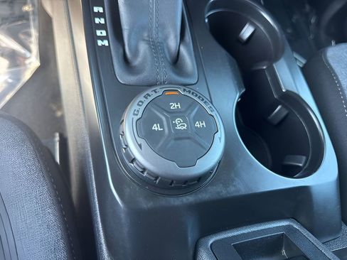 Used 2025 Ford Bronco Big Bend AWD/4WD image 27