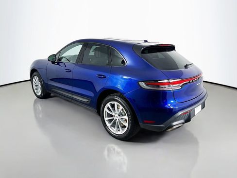 Certified 2023 Porsche Macan AWD/4WD image 3