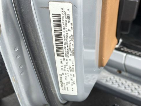 Used 2011 Jeep Wrangler Sahara w/ Connectivity Group AWD/4WD image 18
