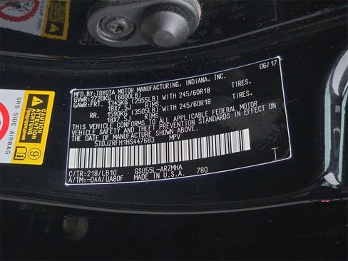 Used 2017 Toyota Highlander XLE image 41