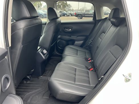 Used 2024 Honda HR-V EX-L image 13